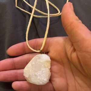Handmade quartz and leather necklace